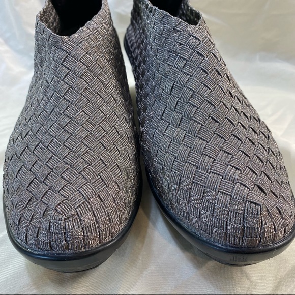 Bernie Mev Woven Slip-On Wedge Shoes - Picture 6 of 16